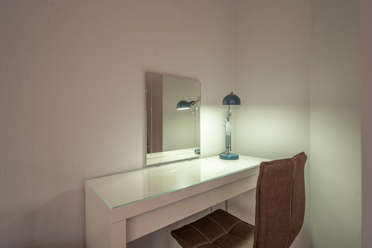 5Th Avenue Sofia Two Bedroom, Two Bathroom, Positano Street Suite By Flat Mаnager Dış mekan fotoğraf